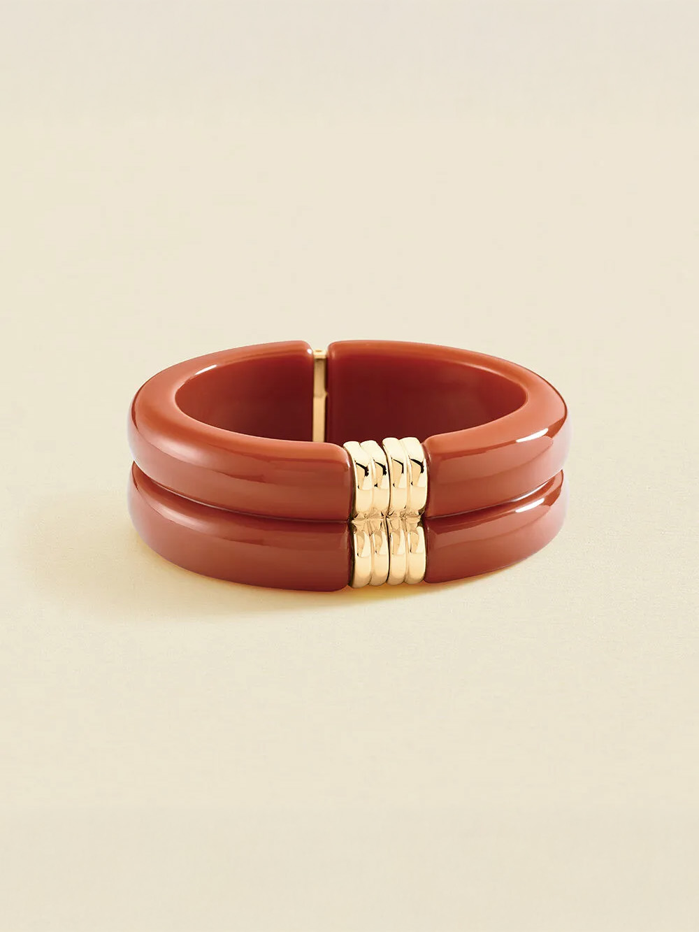 Pulsera rígida Agatha Paris Palais Royal de resina coral y baño de oro 02470350-128-TU