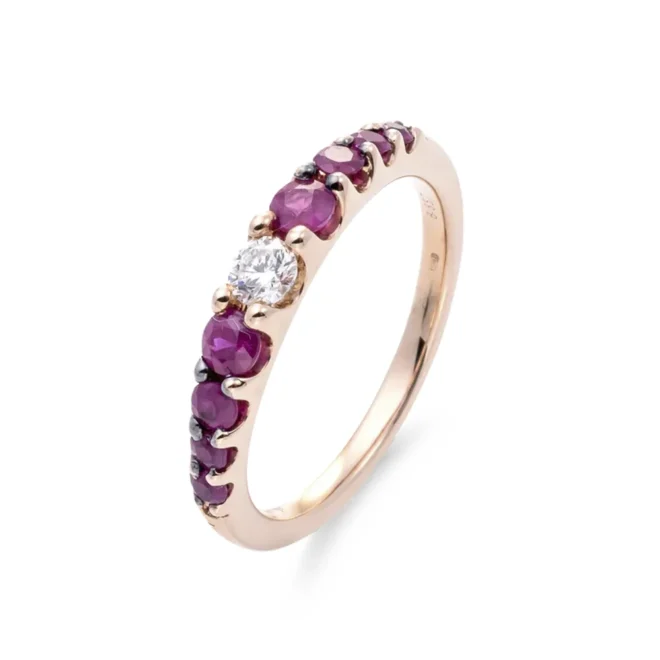 Anillo Jaibor Classic en oro rosa de 18K con diamante 0.16 ct y rubí diseño atemporal R4880MP082