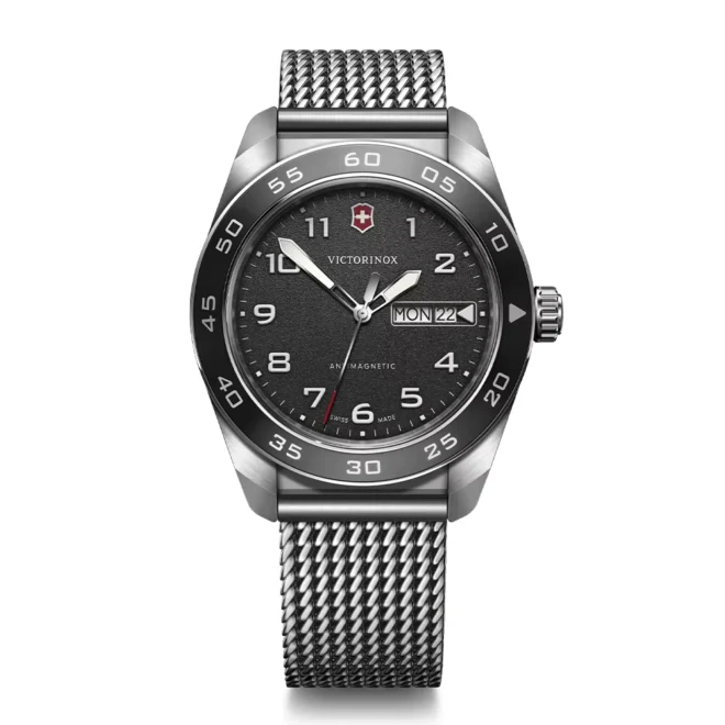 Reloj cuarzo suizo Victorinox Swiss Army Quartz acero 43 mm 10 ATM 242043