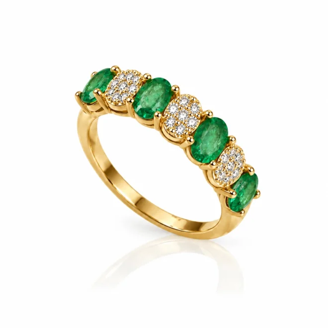 Anillo oro con diamantes y esmeraldas