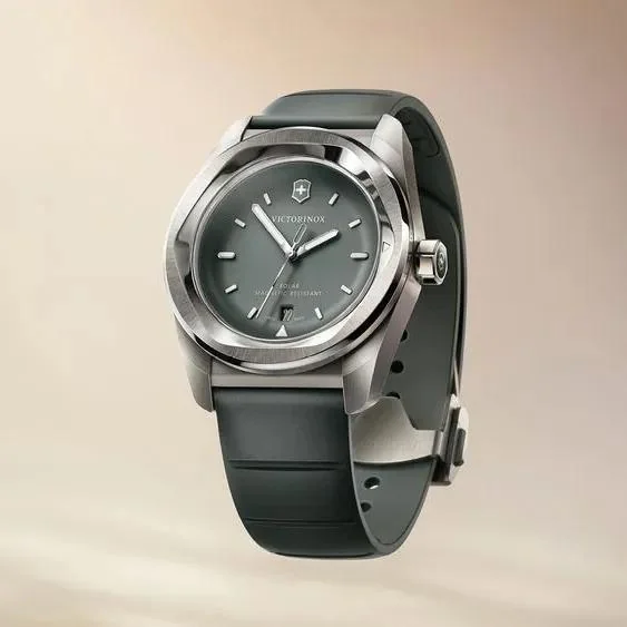 Reloj Victorinox Concept One Solar 39mm - V242052 - Imagen 8
