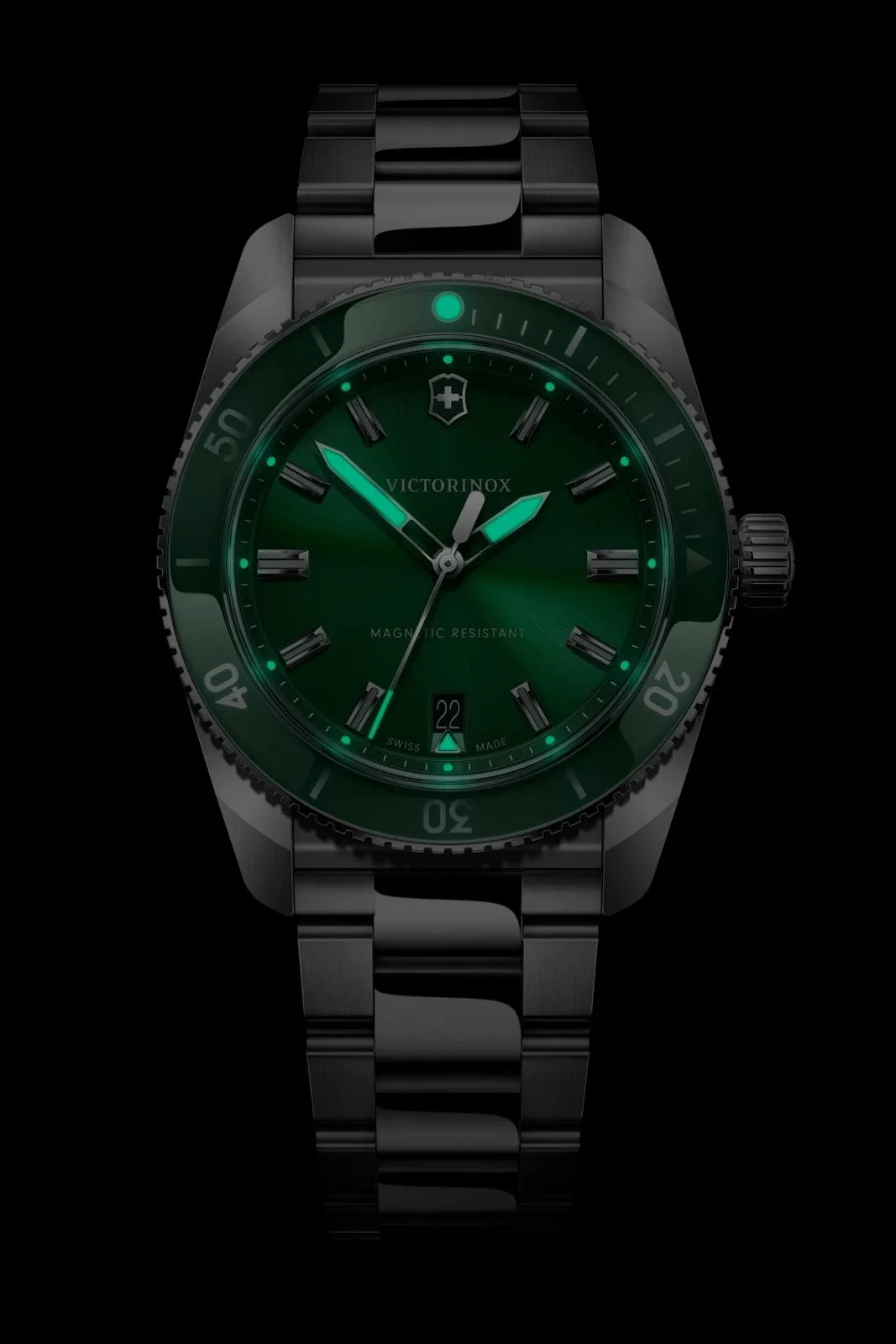Reloj Victorinox Maverick Quartz 39mm acero - V242096 - Imagen 2